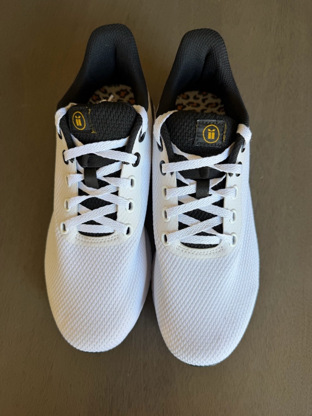 Tommaso Women’s Capri II White & Leopard Size 8 1/2 Indoor Bicycling Shoes
